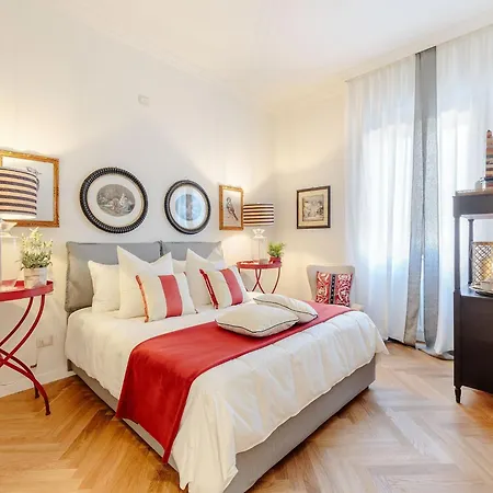 With Private Parking In Apartamento Lucca