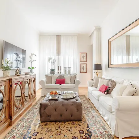 With Private Parking In Apartamento