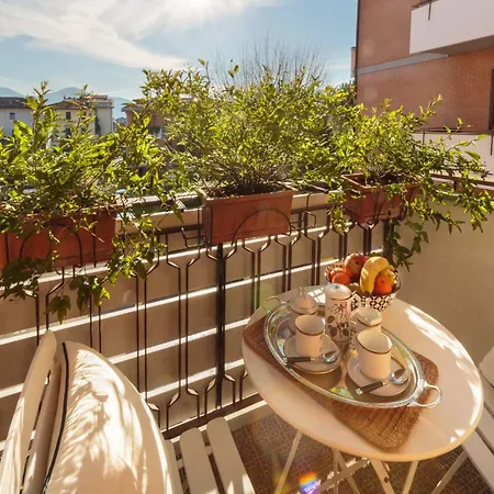 Apartamento With Private Parking In Lucca